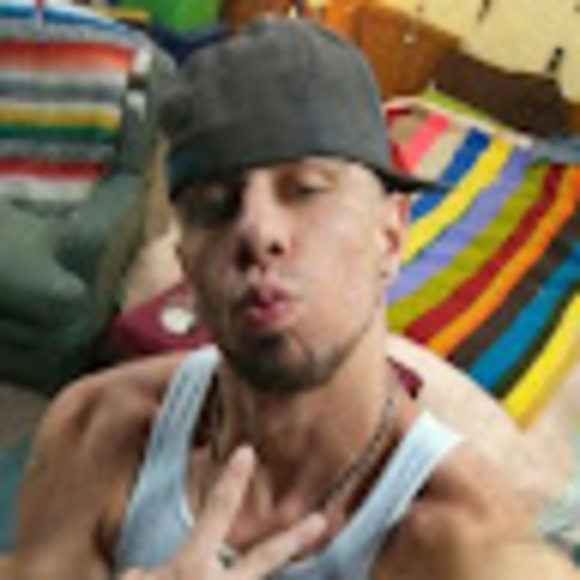 Meet your Posher, Jeremy - Picture 1 of 1